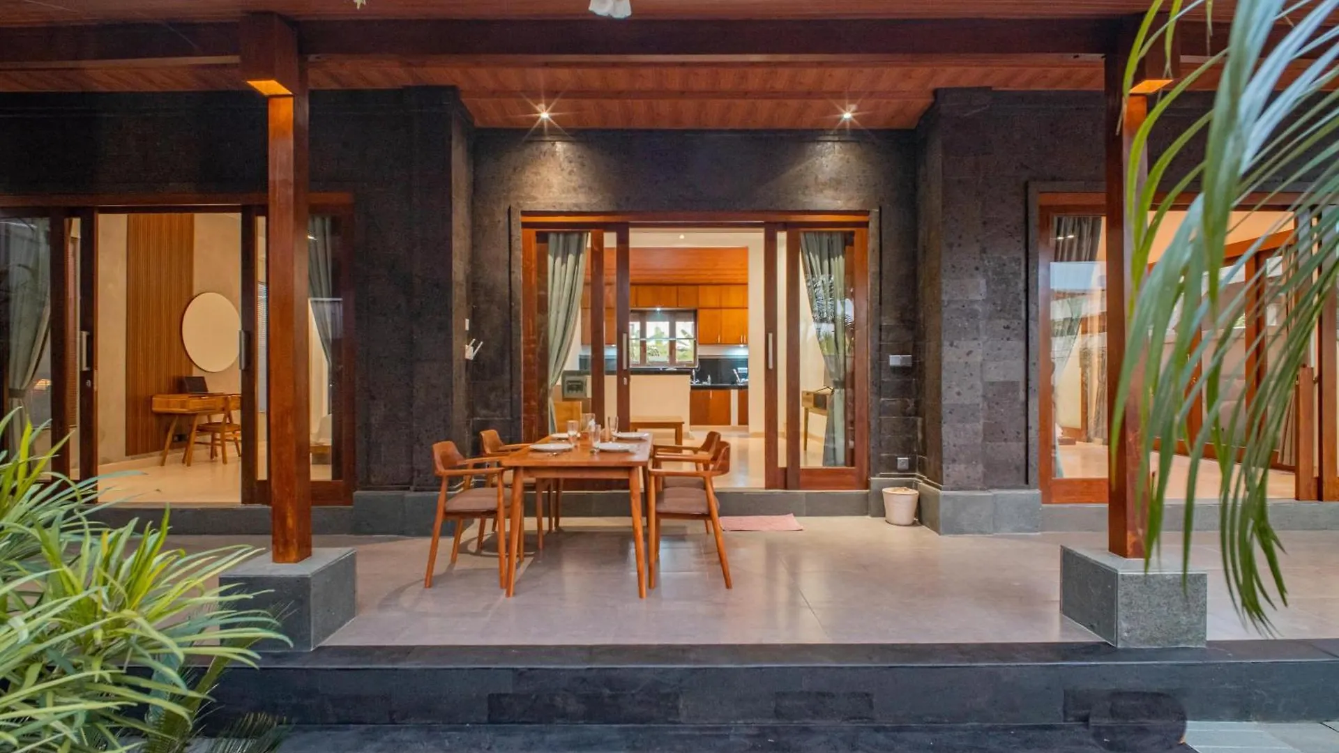 Delvana Villa Ubud Indonesia
