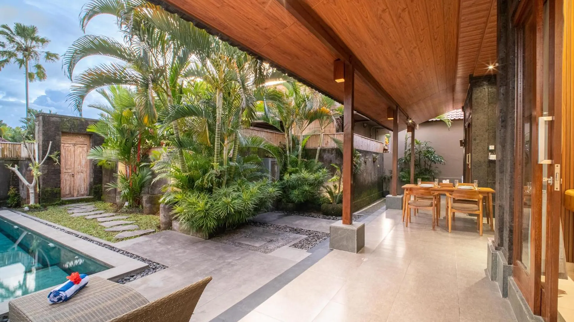 Delvana Villa Ubud 0*, Ubud (Bali)